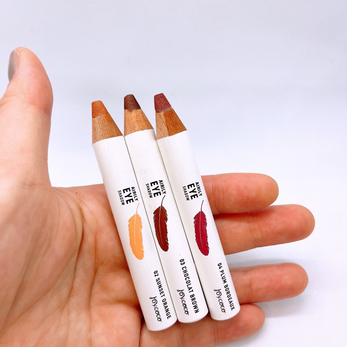 ジョイココ エアリーアイシャドウ/Joy.coco(ジョイココ)/単色アイシャドウを使ったクチコミ（2枚目）