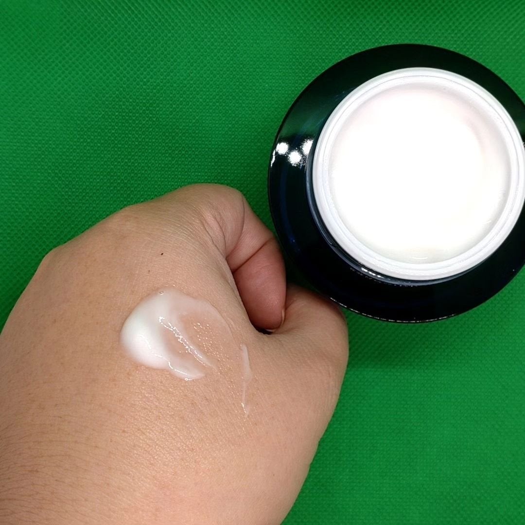 リンクル&ホワイト オールインワンクリーム/ODELIA/オールインワン化粧品を使ったクチコミ(4枚目)