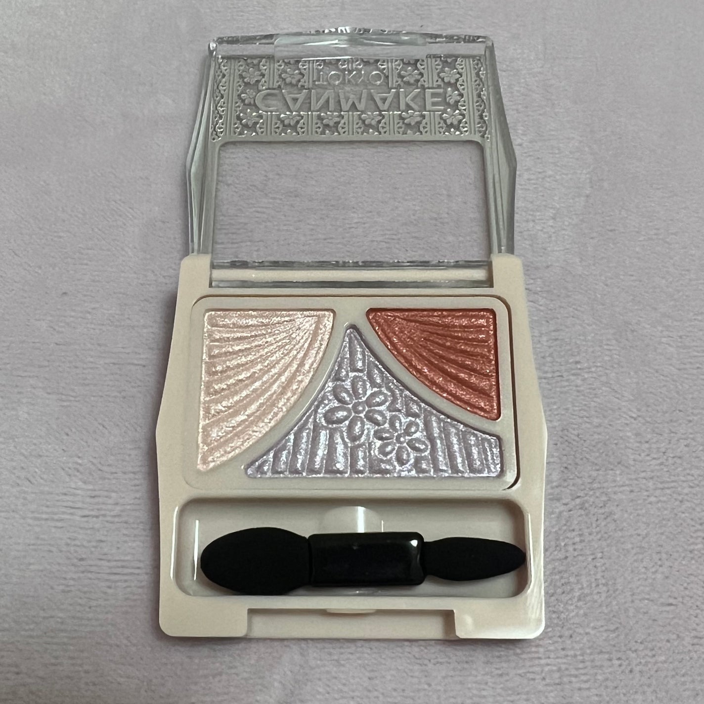 ジューシーピュアアイズ/キャンメイク/アイシャドウパレットを使ったクチコミ(1枚目)