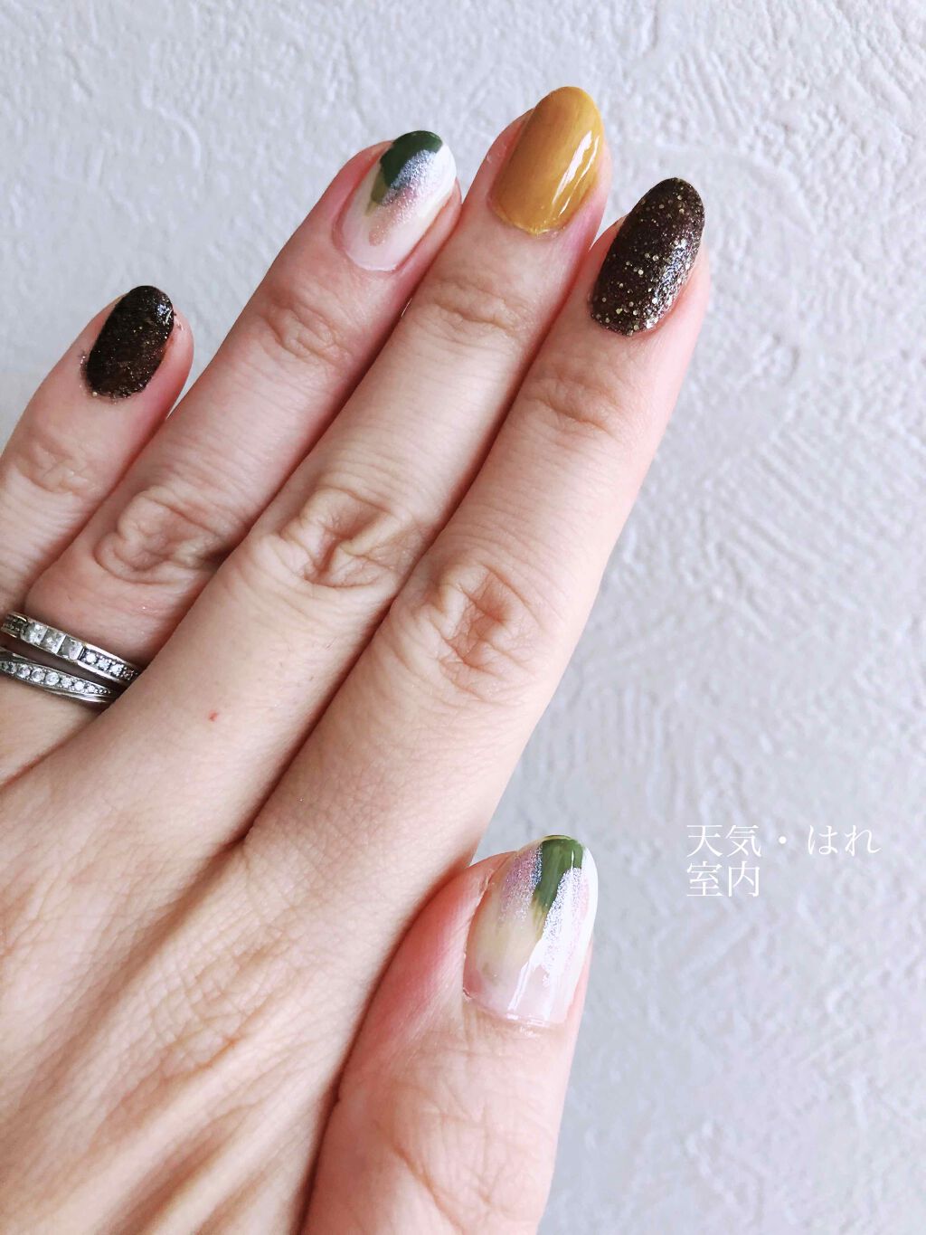 ネイルホリック Jungle Glitter/ネイルホリック/マニキュアを使ったクチコミ（2枚目）