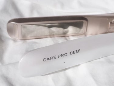 【CARE PRO】

入浴中もトリートメント効果あげてく！！

ケアプロはトリートメント効果を上げるヘアアイロン✨"超浸透テクノロジー"と"エッセンシャルライト"の力で髪の奥まで浸透させてくれる！

