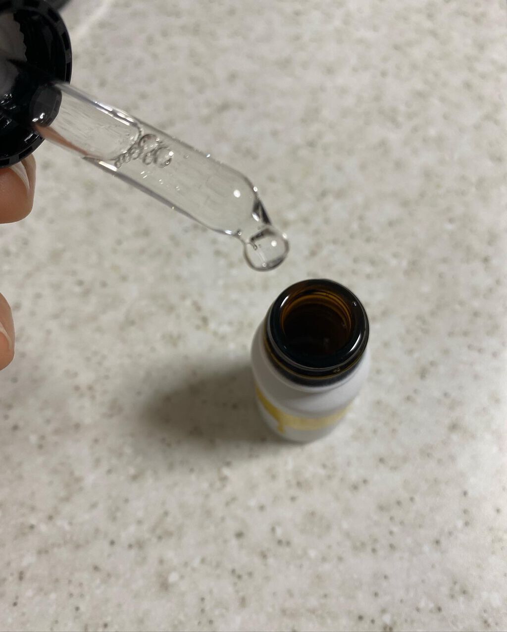 VC ホワイトピールセラム/SKIO/ブースター・導入液を使ったクチコミ(2枚目)