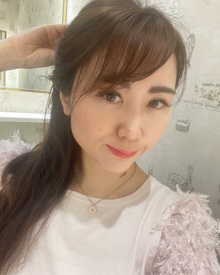 GLEAM COVERAGE CUSHION/BLANC DIVA/クッションファンデーションを使ったクチコミ(5枚目)