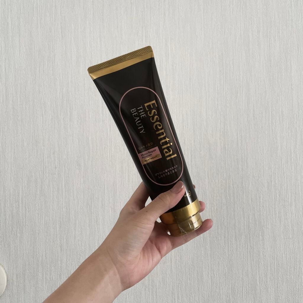 しろくま on LIPS 「こんにちは、しろくまです🧸今回のレビューはこちら🐣『Essen..」(1枚目)