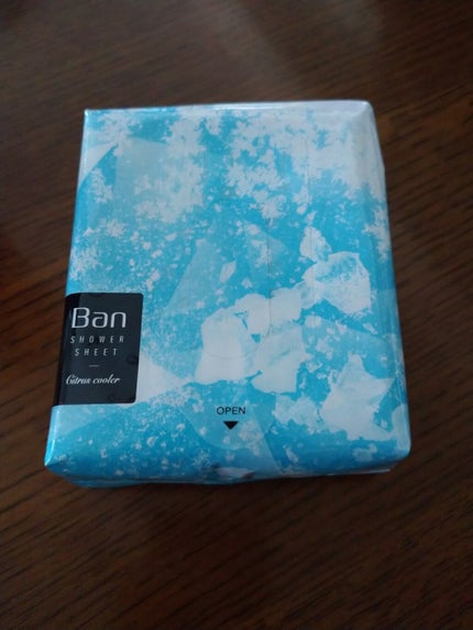 Ban 爽感さっぱりシャワーシート クールタイプのクチコミ「これ凄くいい!
ほんとに涼しいです。
#はじめての投稿..」(1枚目)