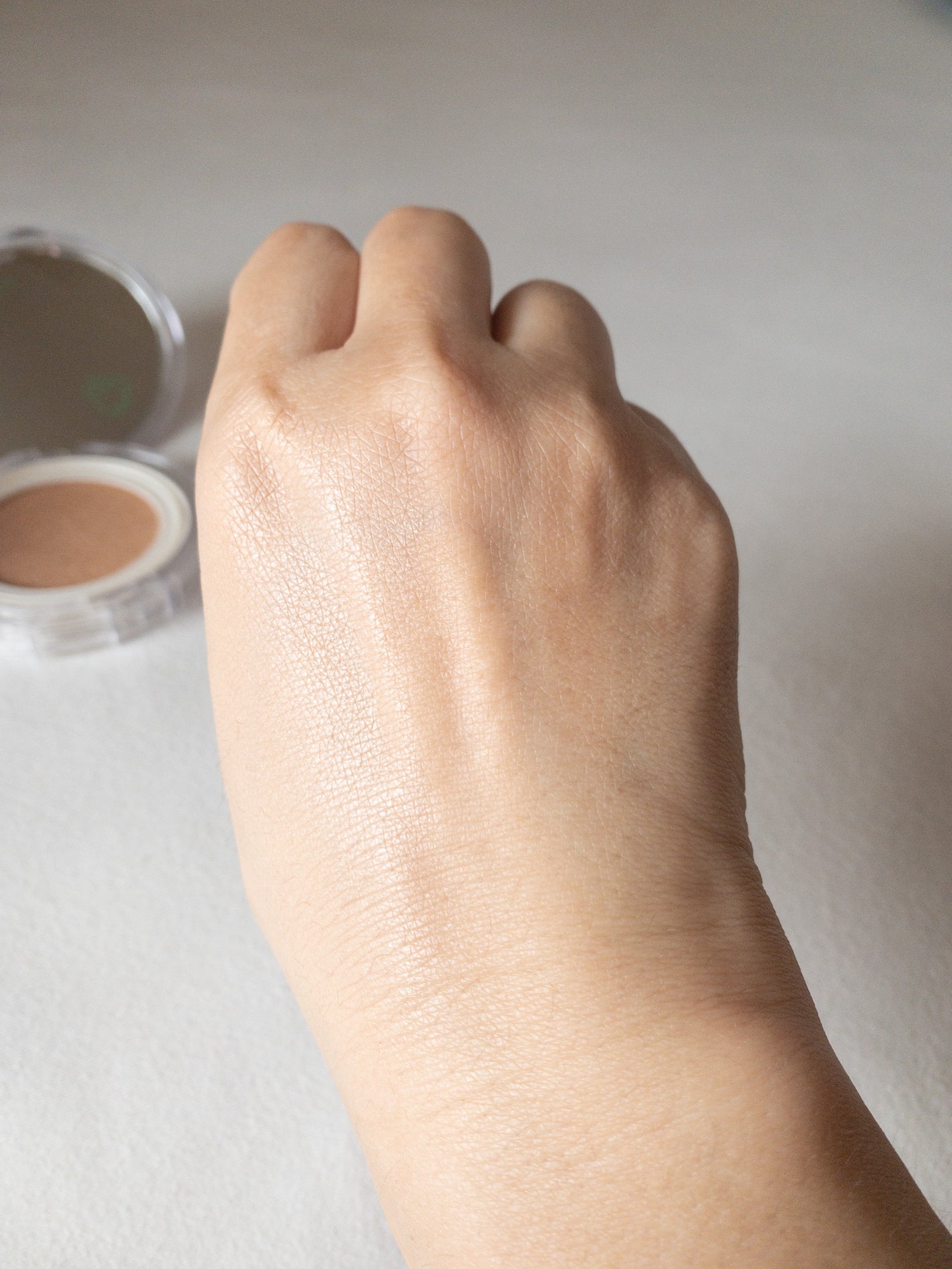 ムードヴィーガングロークッション/PERIPERA/クッションファンデーションを使ったクチコミ(6枚目)