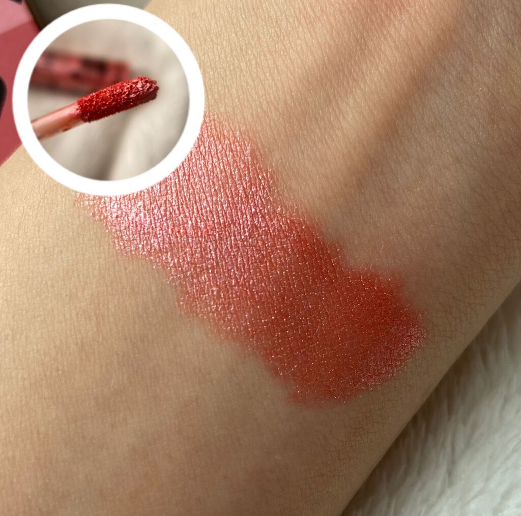 スピングリッターリキッドアイグロー/AMIOK/グリッターを使ったクチコミ（2枚目）