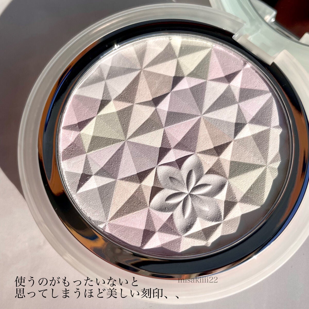 AQ オーラ リフレクター/DECORTÉ/プレストパウダーを使ったクチコミ(2枚目)