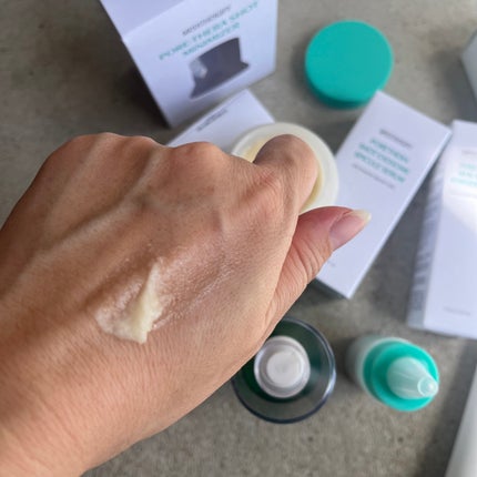 ポアセラリアルビフィダパウダーセラム/MEDITHERAPY/美容液を使ったクチコミ(8枚目)