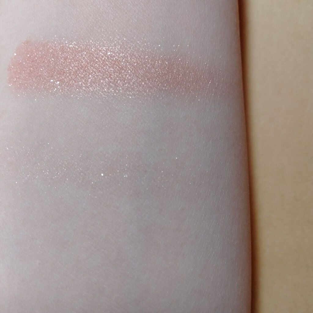 シャドーカスタマイズ/MAJOLICA MAJORCA/単色アイシャドウを使ったクチコミ(2枚目)