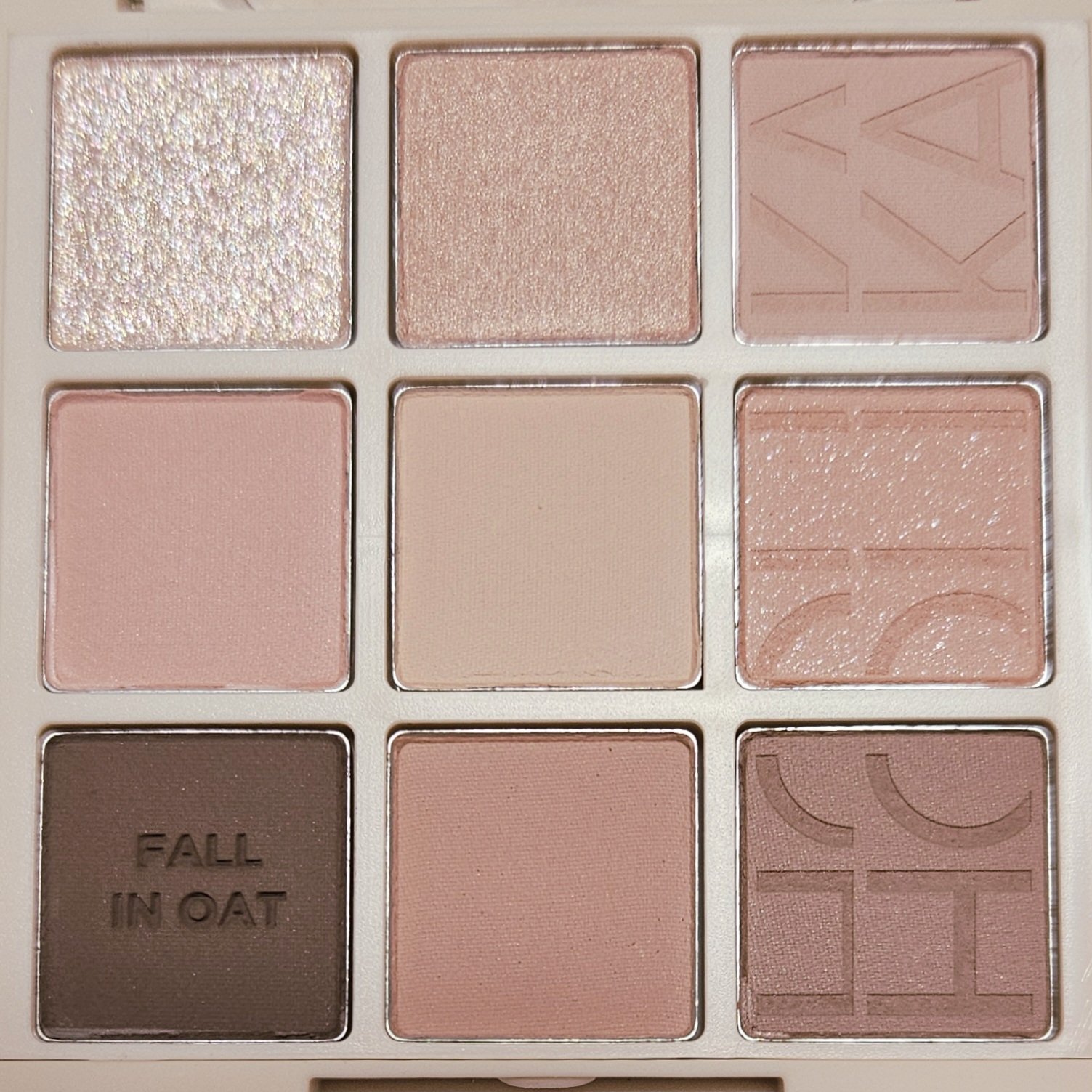 新色レビュー】マイフェイブムードアイパレット 9カラー｜HOLIKA