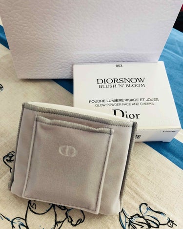 スノー ブラッシュ＆ブルーム パウダー/Dior/パウダーチークを使ったクチコミ（3枚目）