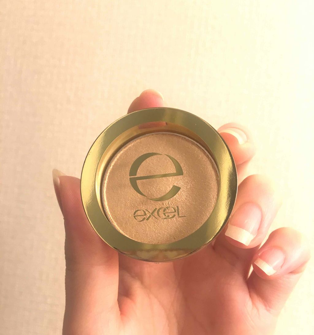 シャイニーシャドウ N/excel/単色アイシャドウを使ったクチコミ(1枚目)