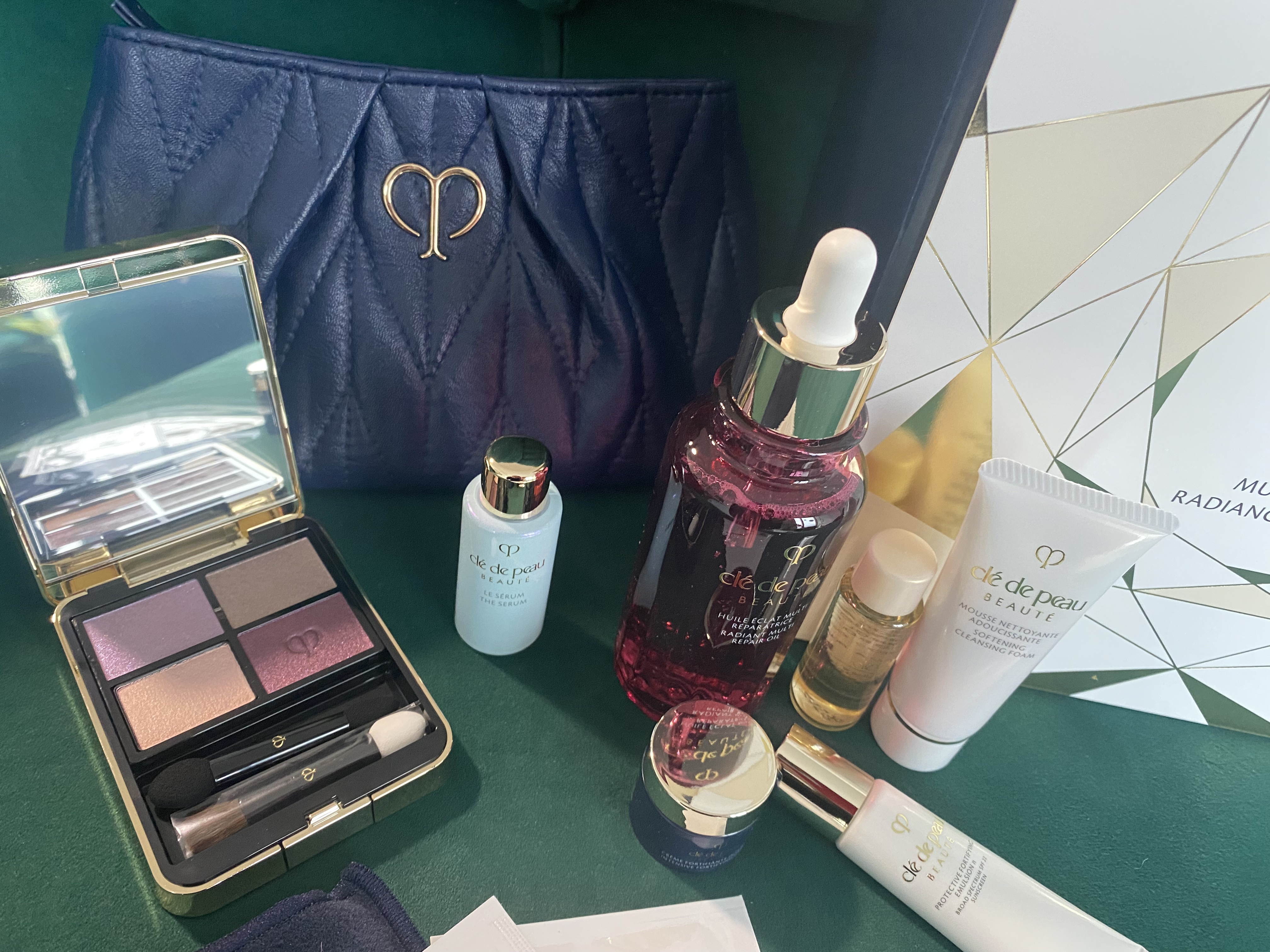 ユイルレパラトゥリス/クレ・ド・ポー ボーテ/美容液を使ったクチコミ（1枚目）