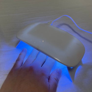 DAISO UV-LED レジンライトのクチコミ「DAISOで買えちゃう硬化ライト！？


☆DAISO UV-LED レジンライト

なんと一.....」（2枚目）