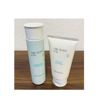 .
.
TIME SECRET タイムシークレット
.
.
タイムシークレット ミネラル薬用ローション
200ｍL／1,980 円（税込）
⁡
高浸透ナイアシンアミド配合
⁡
シミ、しわ、乾燥、くすみ、