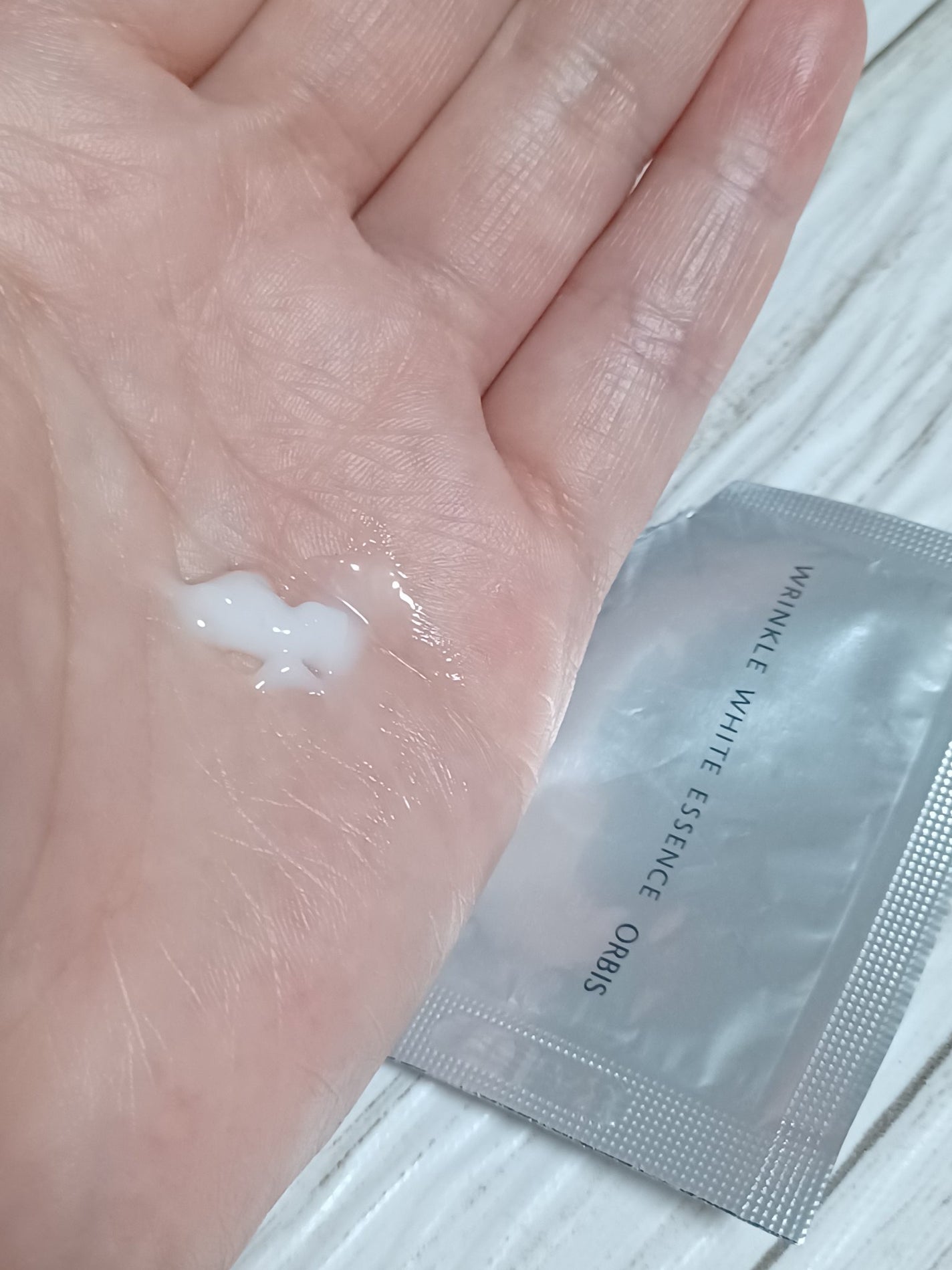 リンクルホワイトエッセンス/オルビス/美容液を使ったクチコミ(2枚目)