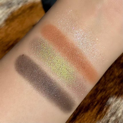 シグニチャー カラー アイズ/SUQQU/アイシャドウパレットを使ったクチコミ(3枚目)