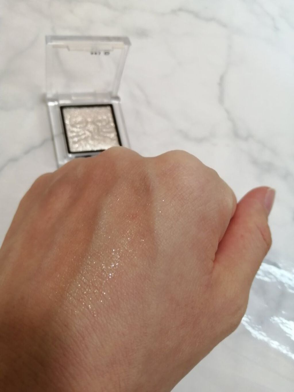 Galaxy Shadow(ギャラクシーシャドウ)/LB/単色アイシャドウを使ったクチコミ(2枚目)