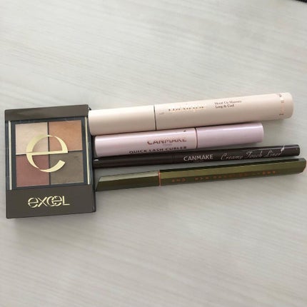 リアルクローズシャドウ/excel/アイシャドウパレットを使ったクチコミ(3枚目)