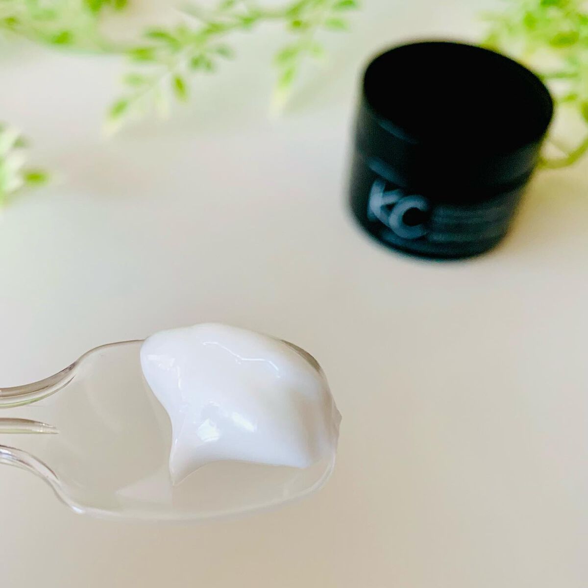 KC はりつや マスククリーム /ハーブ健康本舗/フェイスクリームを使ったクチコミ(3枚目)