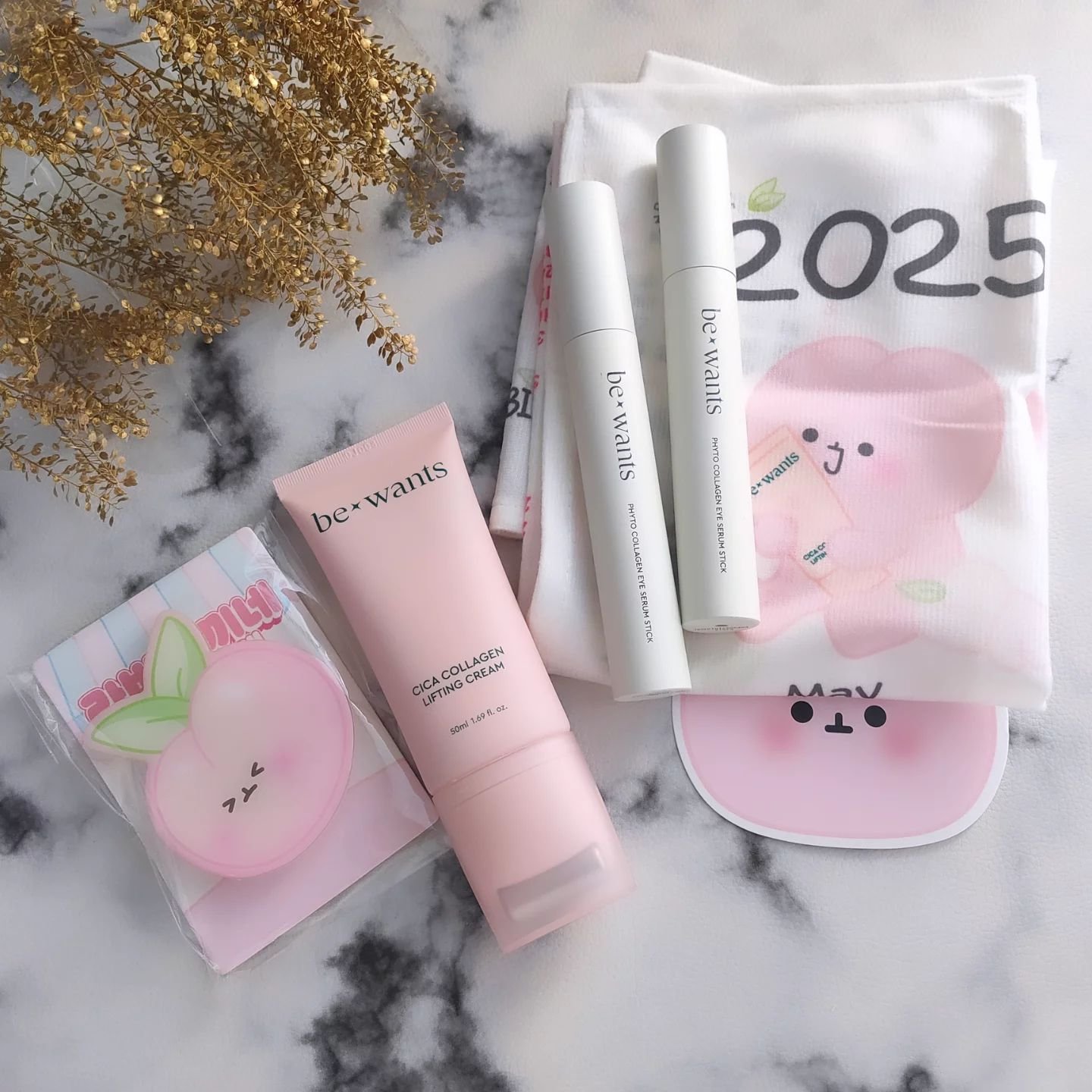 フィトコラーゲンアイセラムスティック/be wants/アイケア・アイクリームを使ったクチコミ（2枚目）