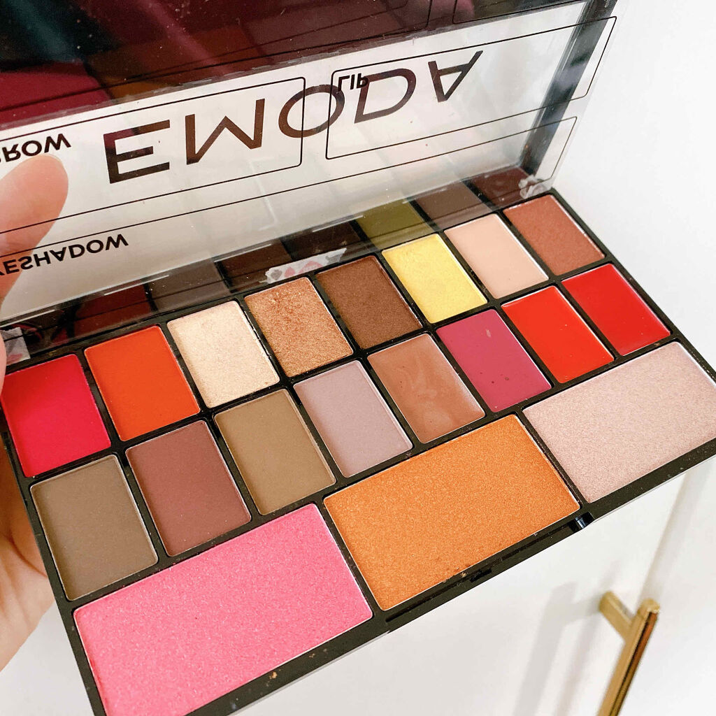 【旧品】パーフェクトスタイリストアイズ/キャンメイク/アイシャドウパレットを使ったクチコミ（1枚目）