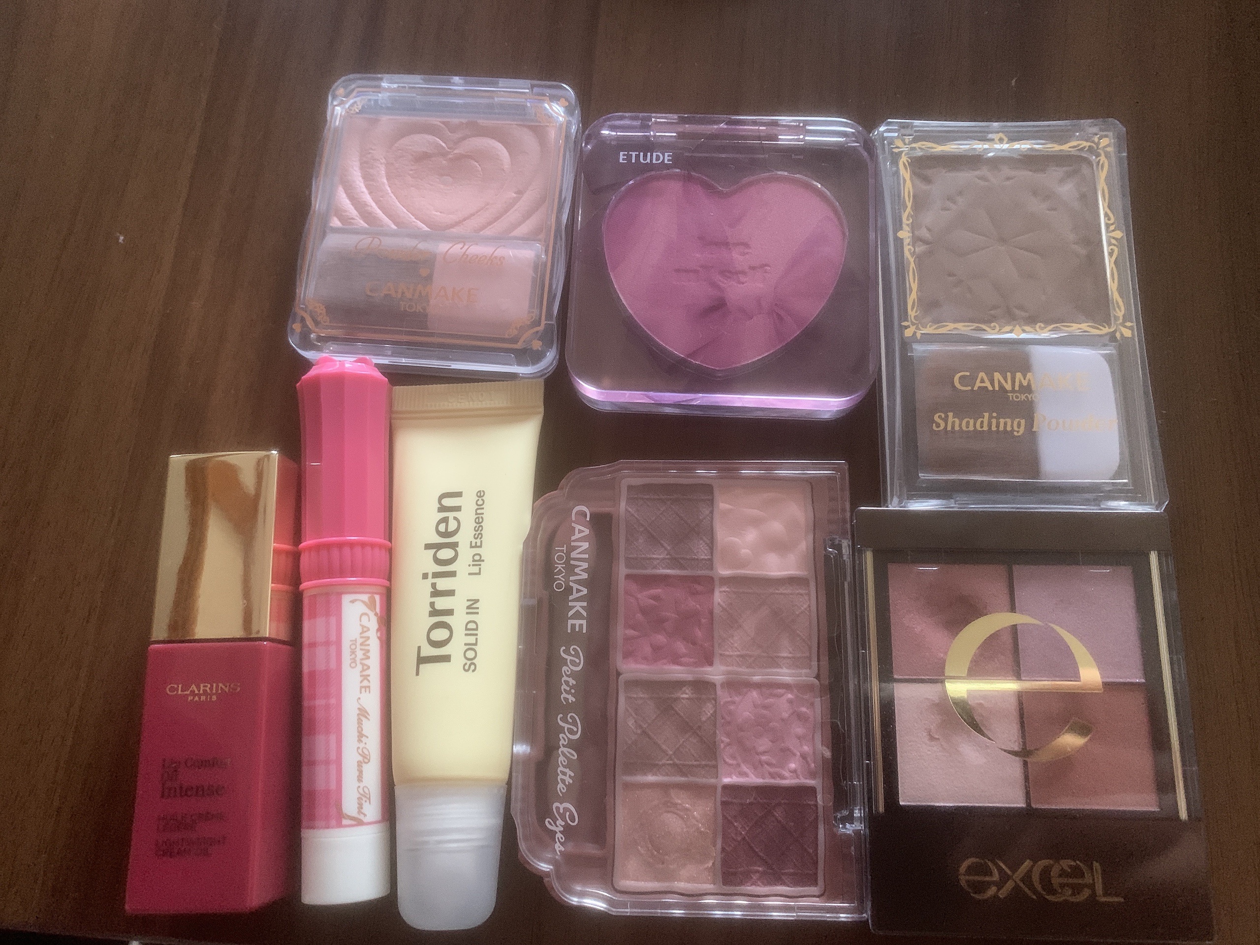 コンフォート リップオイル インテンス/CLARINS/リップグロスを使ったクチコミ（1枚目）