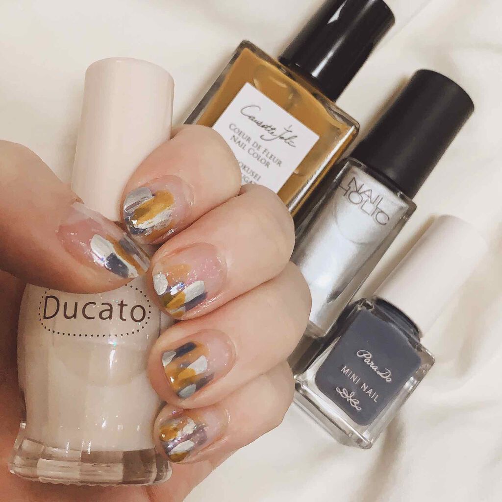 ミニネイル/パラドゥ/マニキュアを使ったクチコミ(3枚目)