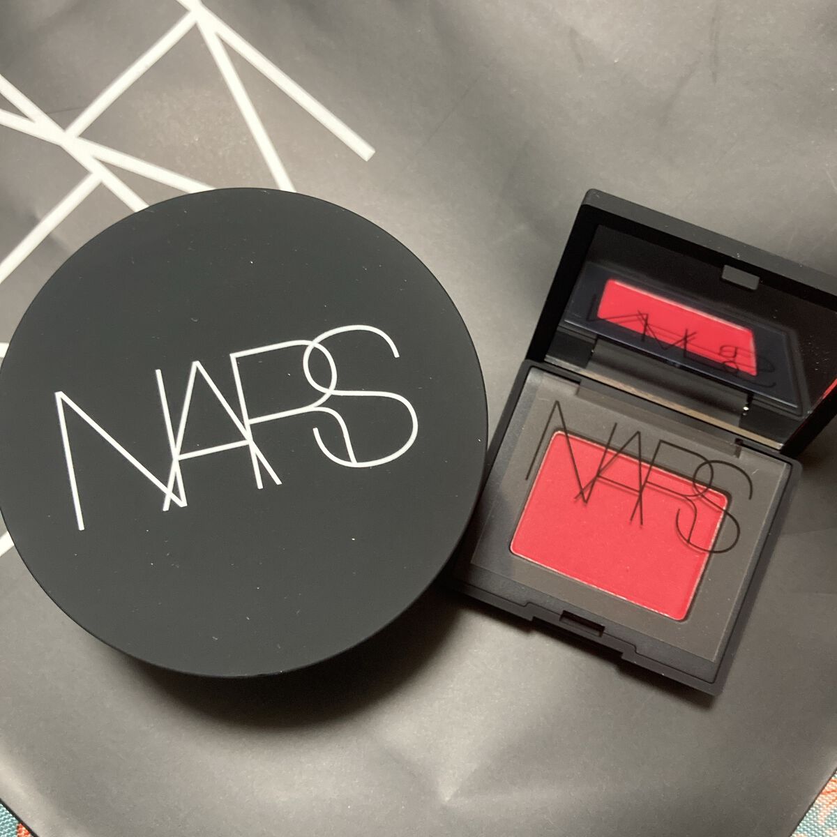 シングルアイシャドー/NARS/単色アイシャドウを使ったクチコミ（1枚目）