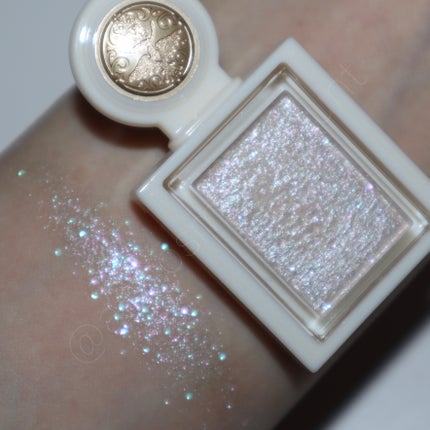 シャドーカスタマイズ (ブリリアントグリッター)/MAJOLICA MAJORCA/グリッターを使ったクチコミ(4枚目)