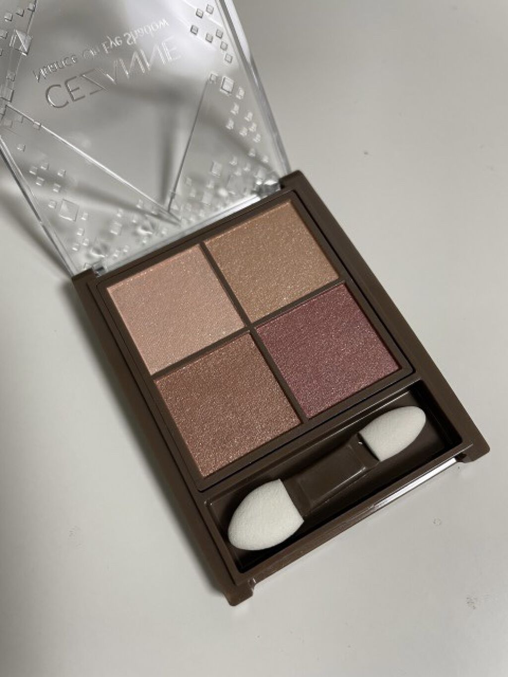 ニュアンスオンアイシャドウ/CEZANNE/アイシャドウパレットを使ったクチコミ（2枚目）