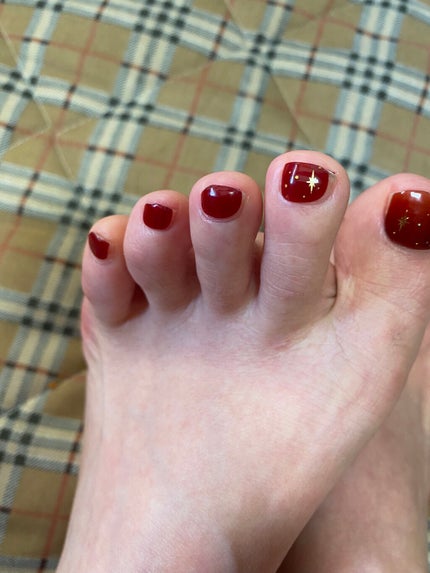 セミキュアジェルネイル(ペディキュア)/ohora/ネイルシールを使ったクチコミ(5枚目)