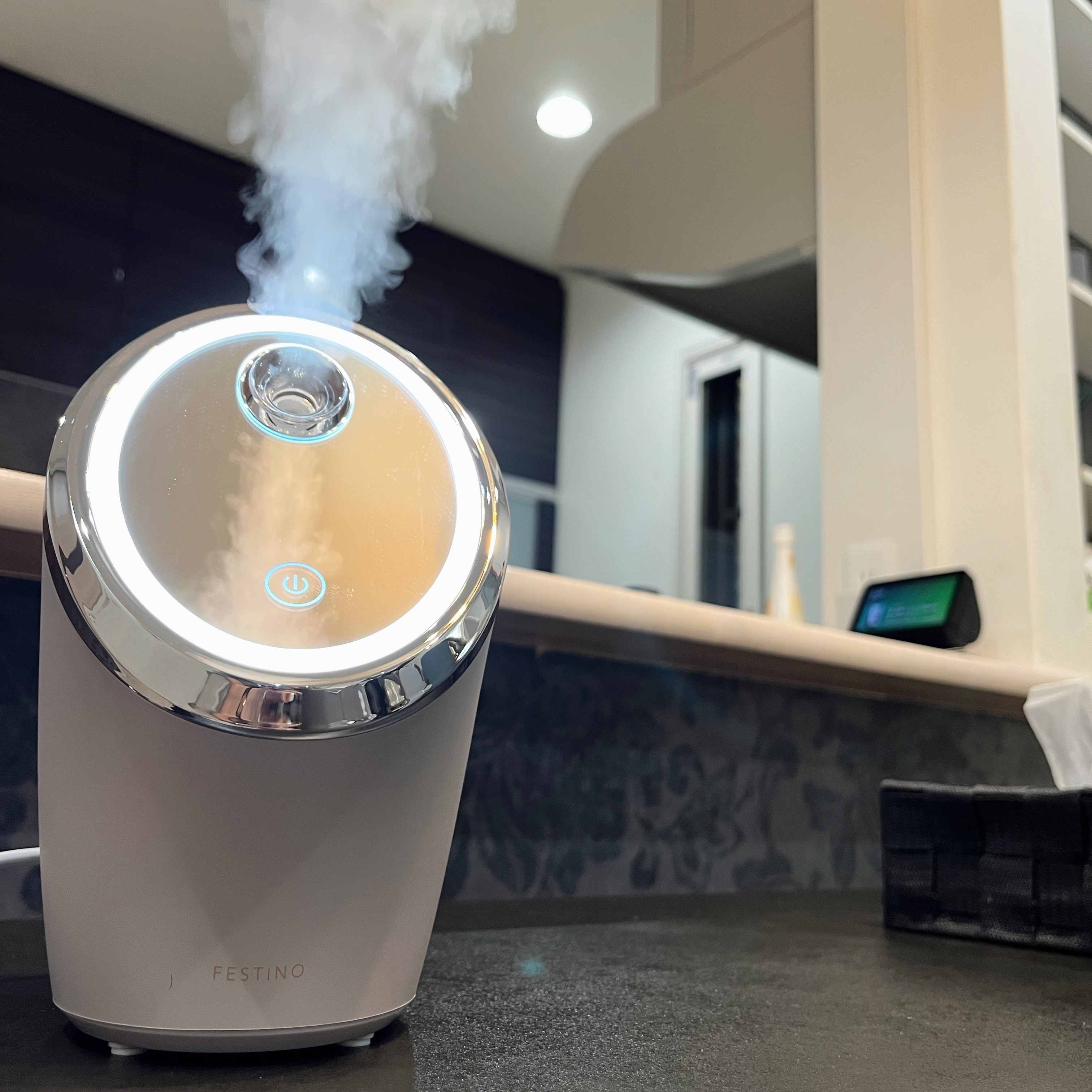 フェイシャルクレンジングナノスチーマー/FESTINO/美顔器・マッサージを使ったクチコミ（2枚目）