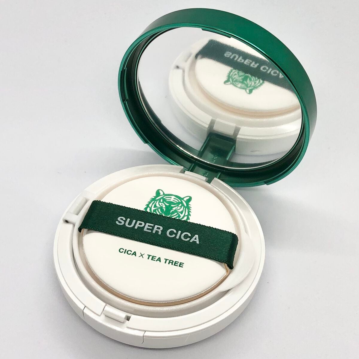 スーパーシカクッション/MEDICUBE/クッションファンデーションを使ったクチコミ(2枚目)