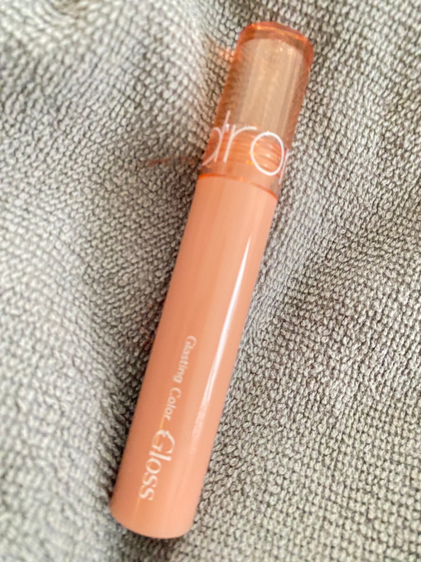 グラスティングカラーグロス/rom&nd/リップグロスを使ったクチコミ(1枚目)