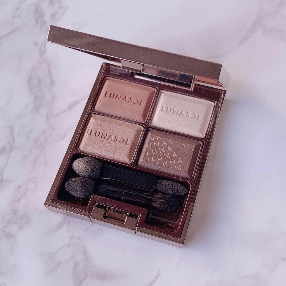 セレクション・ドゥ・ショコラアイズ/LUNASOL/アイシャドウパレットを使ったクチコミ（1枚目）