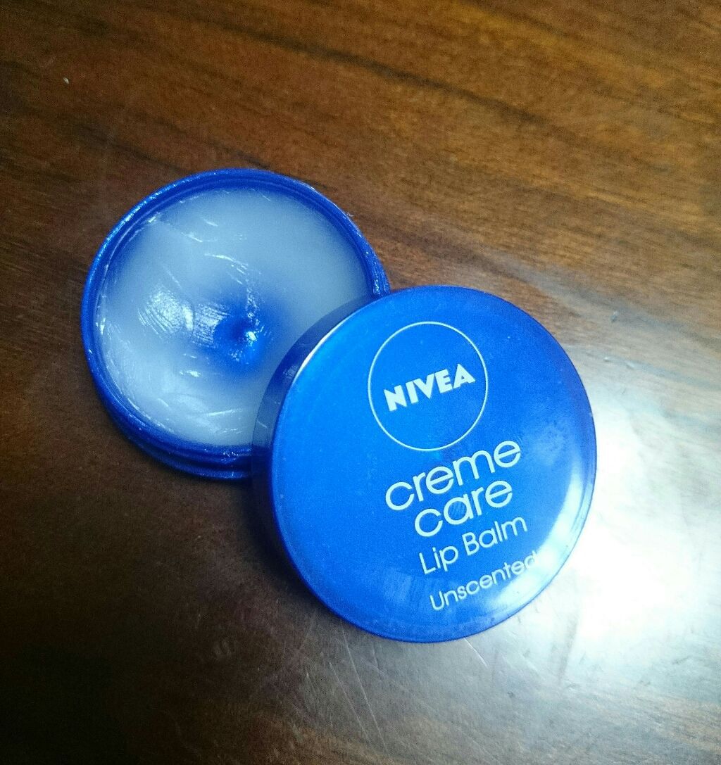 ニベア クリームケア リップバーム 無香料/ニベア/リップケアを使ったクチコミ（2枚目）