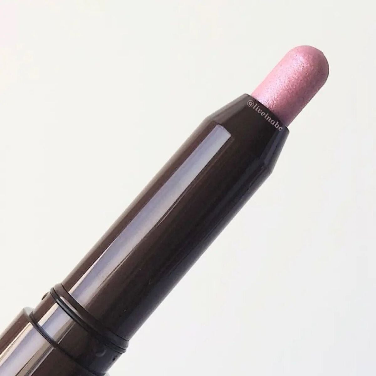 グリームオンフィットシャドウ/excel/スティックアイシャドウを使ったクチコミ(3枚目)