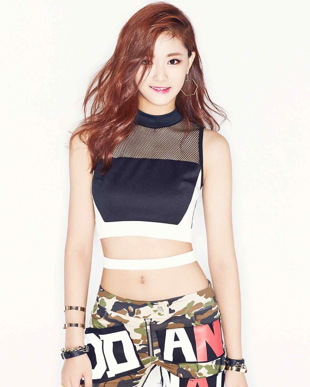 캐논_☁︎︎.* on LIPS 「ツウィオンニのような痩せてる子に!😆안녕!今日はツウィオンニの..」(1枚目)