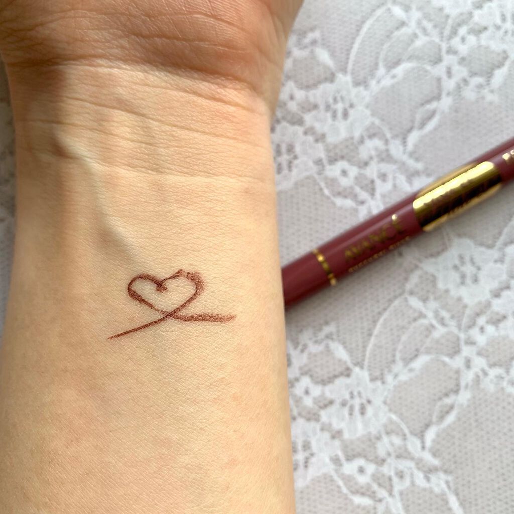 アヴァンセ ジョリ・エ ジョリ・エ リキッドアイライナー/アヴァンセ/リキッドアイライナーを使ったクチコミ(3枚目)