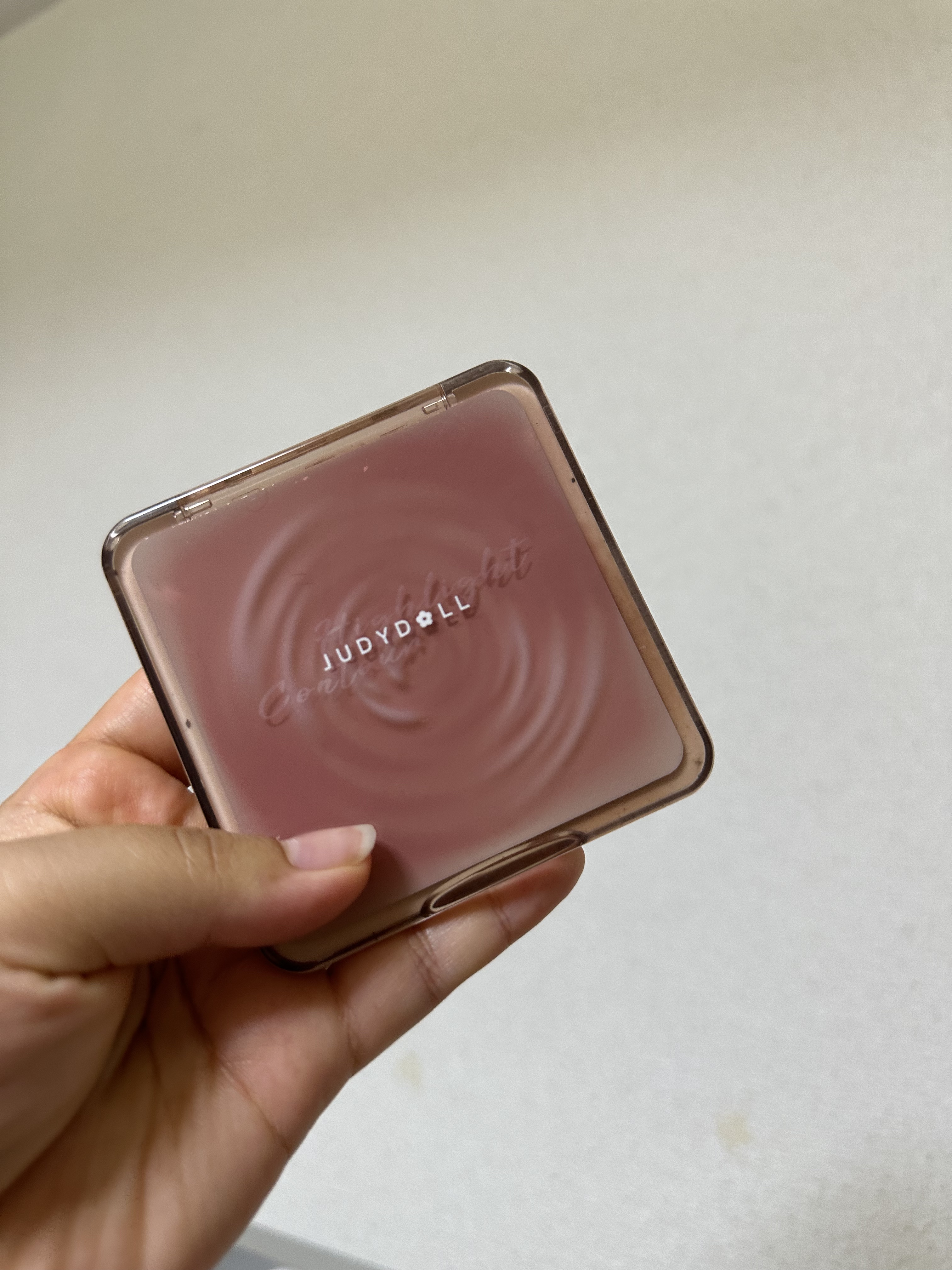 JUDYDOLL メリハリマスターパレット/JUDYDOLL/パウダーハイライトを使ったクチコミ（1枚目）