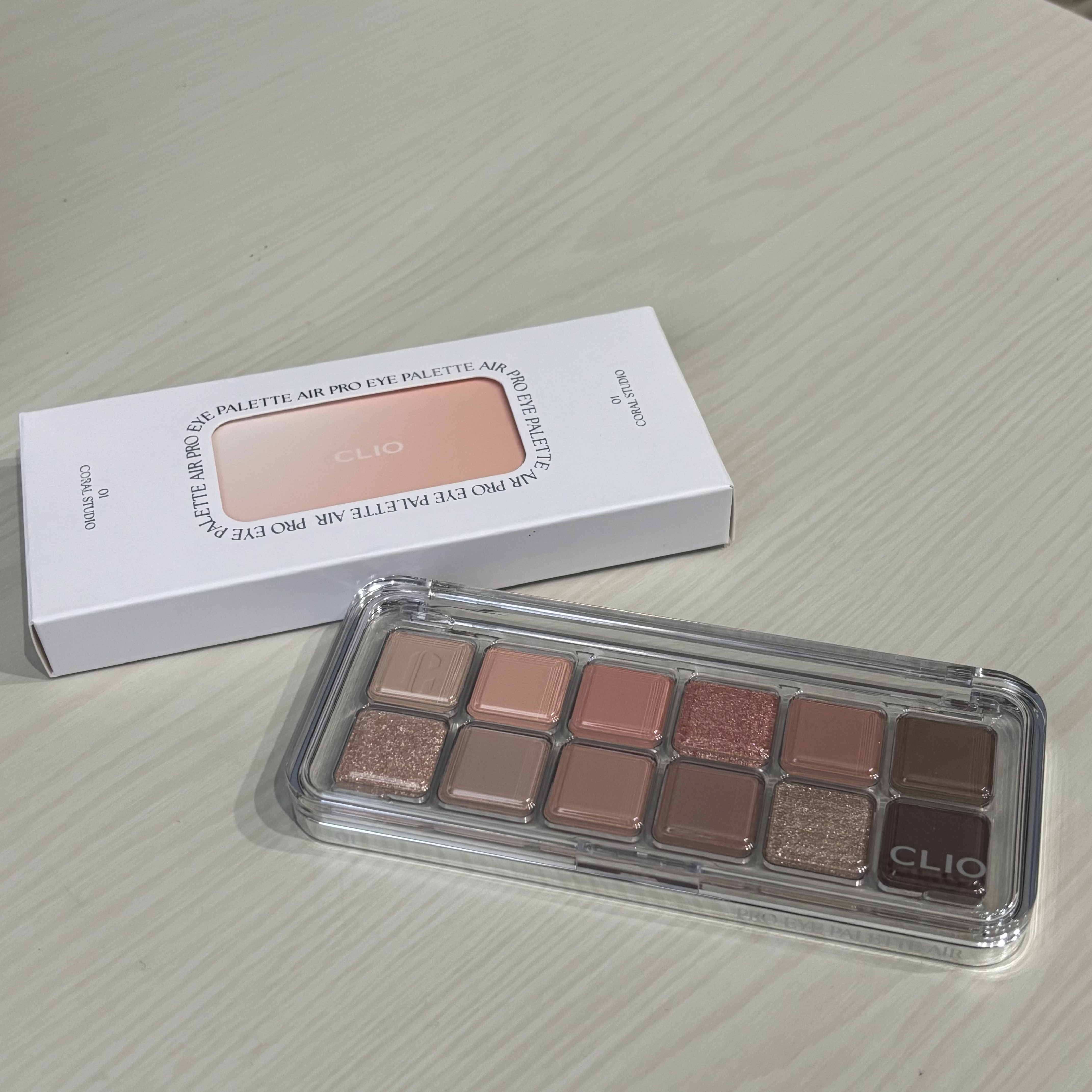 プロ アイ パレット エアー/CLIO/アイシャドウパレットを使ったクチコミ（2枚目）