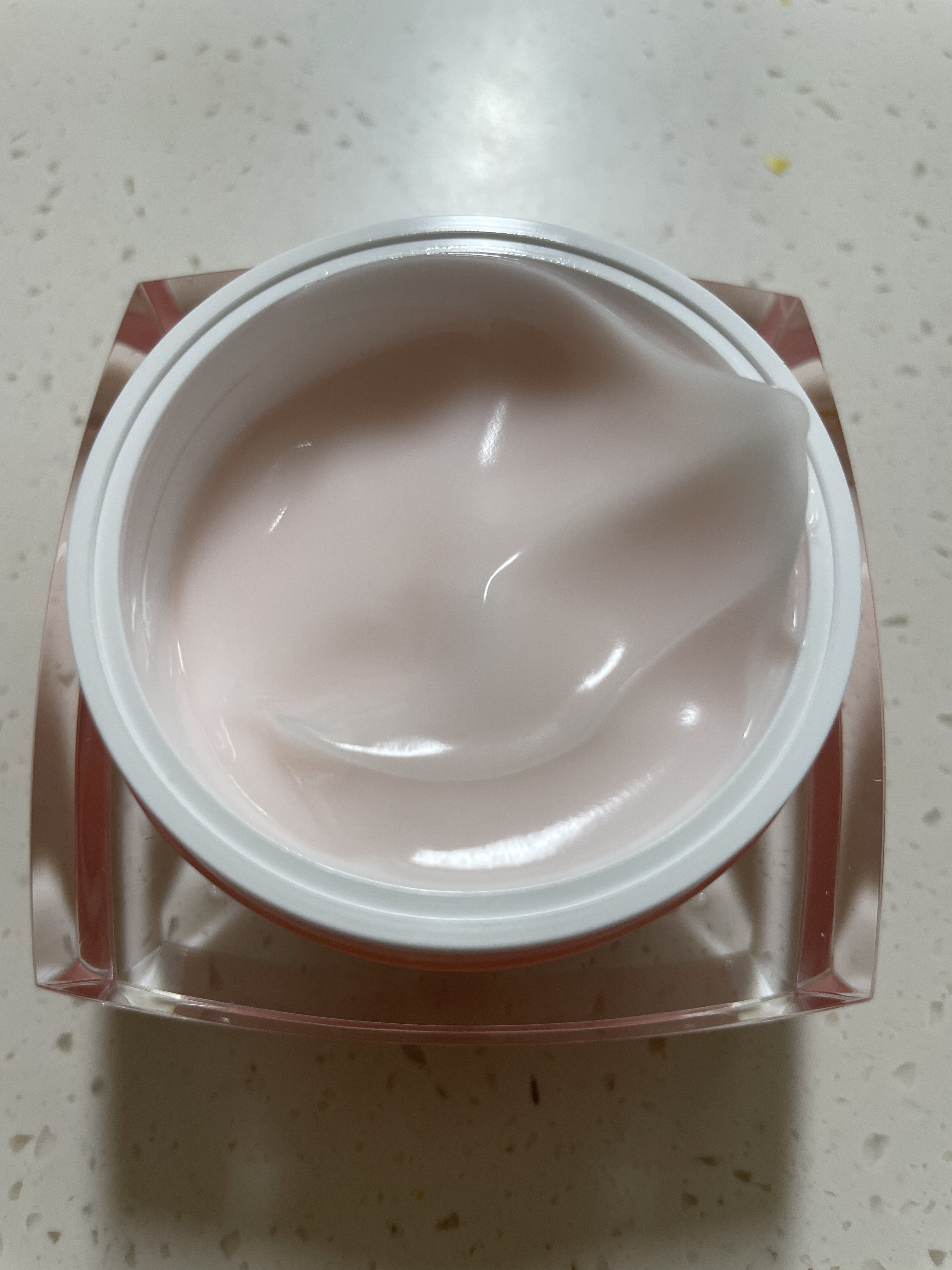 WRバウンスコアクリーム/KAHI/フェイスクリームを使ったクチコミ（2枚目）