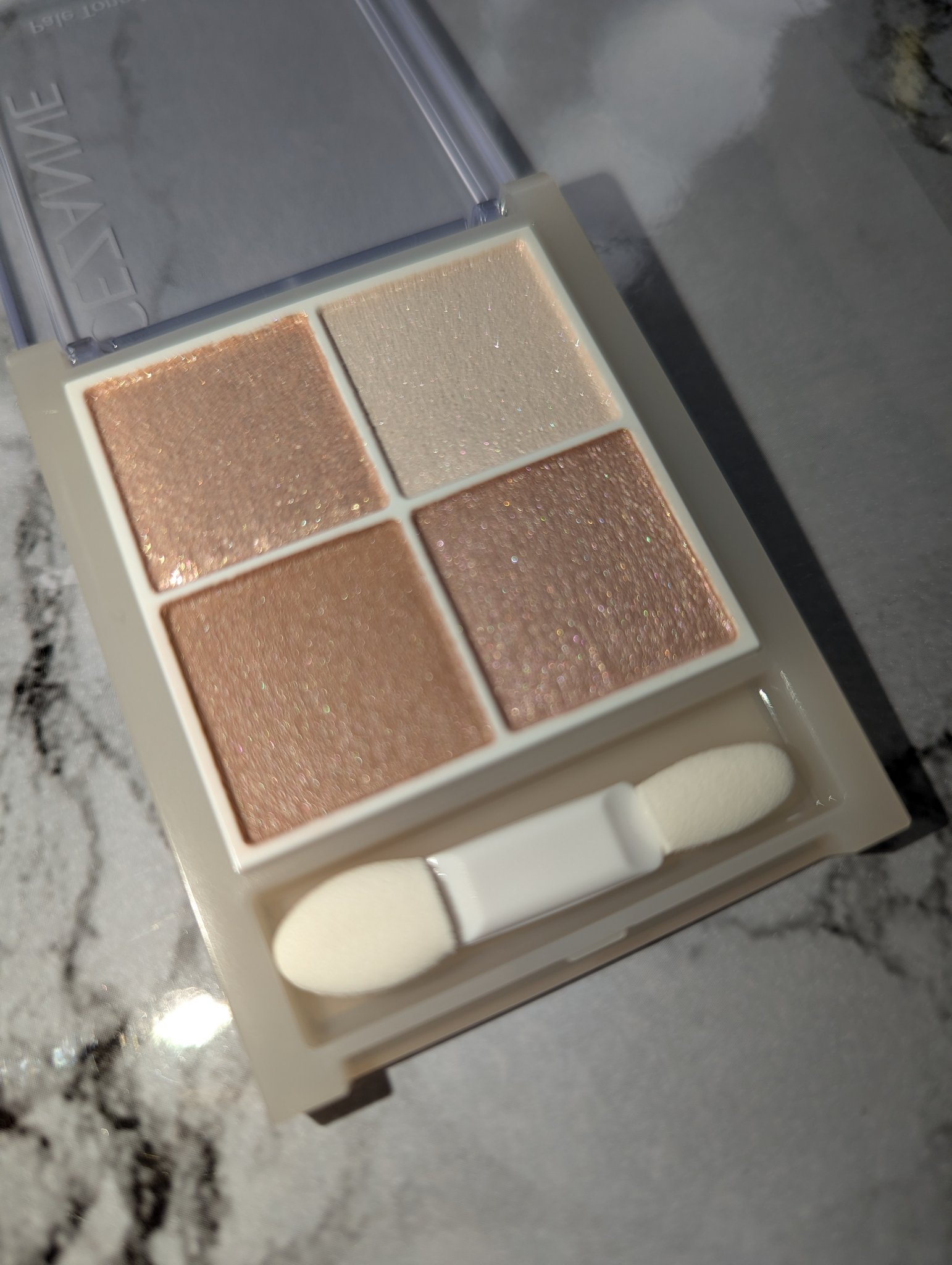 ペールトーンアイシャドウ/CEZANNE/アイシャドウを使ったクチコミ（3枚目）