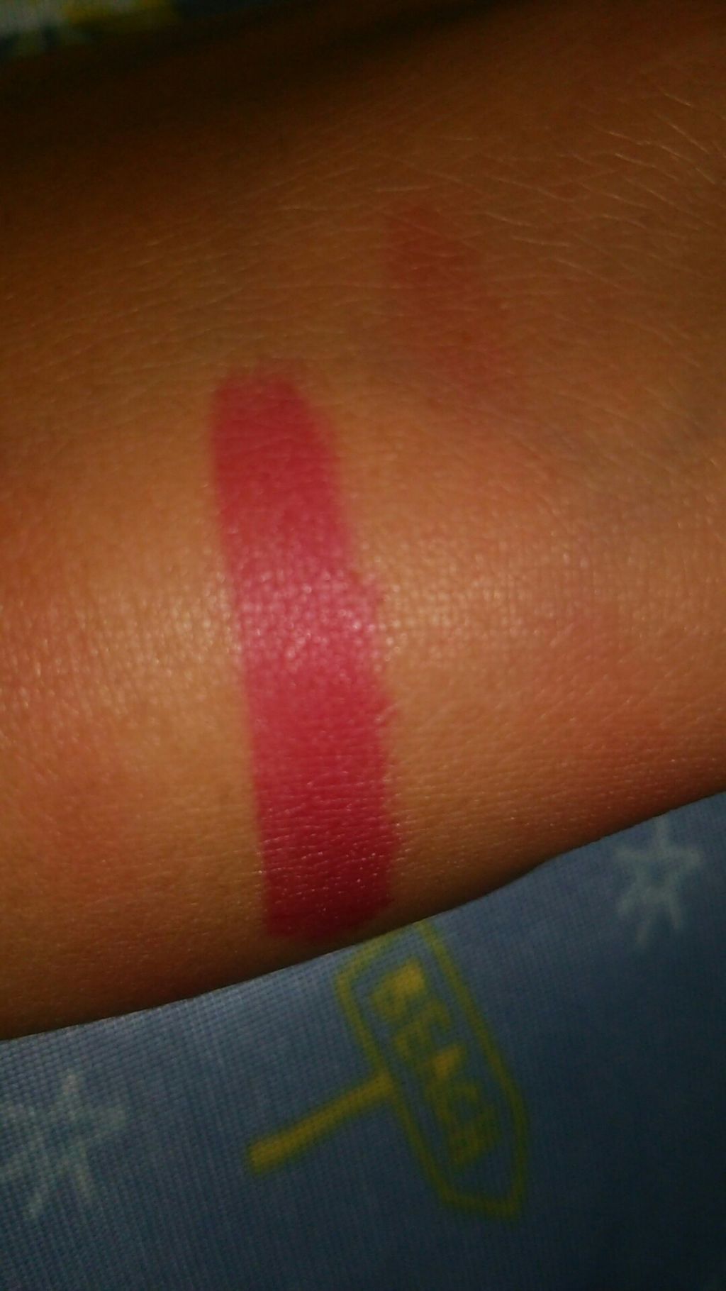 りお_☆* on LIPS 「とにかく,見た目がめっちゃ可愛いです付けると,いい匂いがして..」(4枚目)