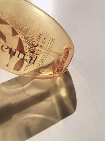 CCオイル/エッセンシャル/ヘアオイルを使ったクチコミ(2枚目)