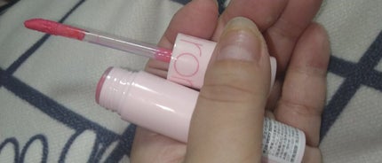 ジューシーラスティングティント/rom&nd/リップティントを使ったクチコミ(4枚目)