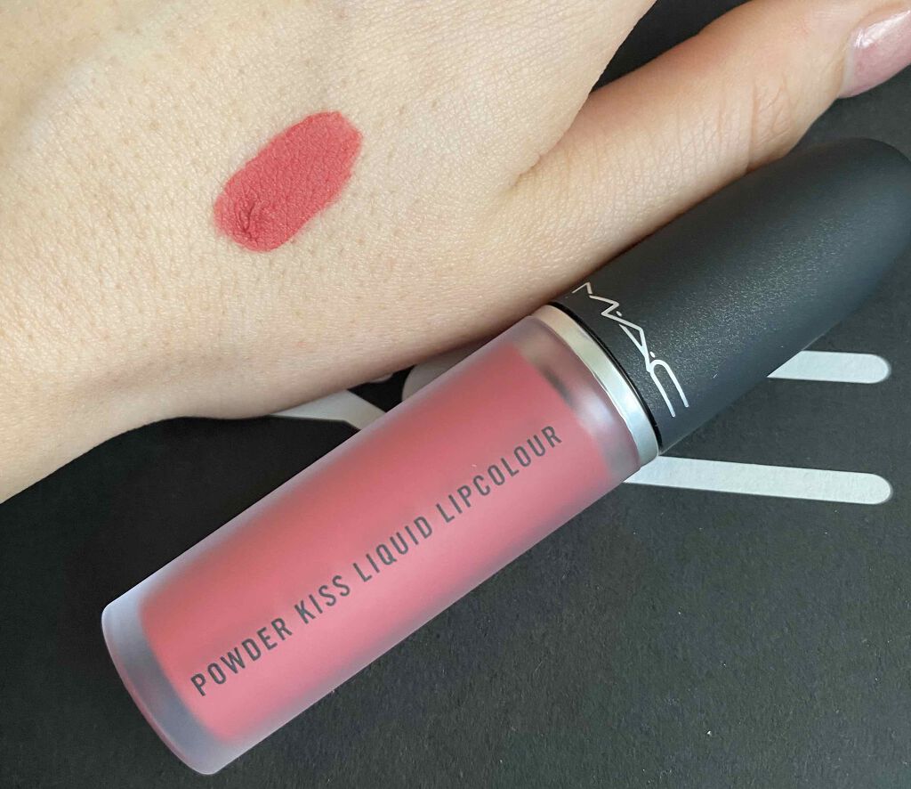 パウダー キス リキッド リップカラー/M・A・C/口紅を使ったクチコミ(2枚目)