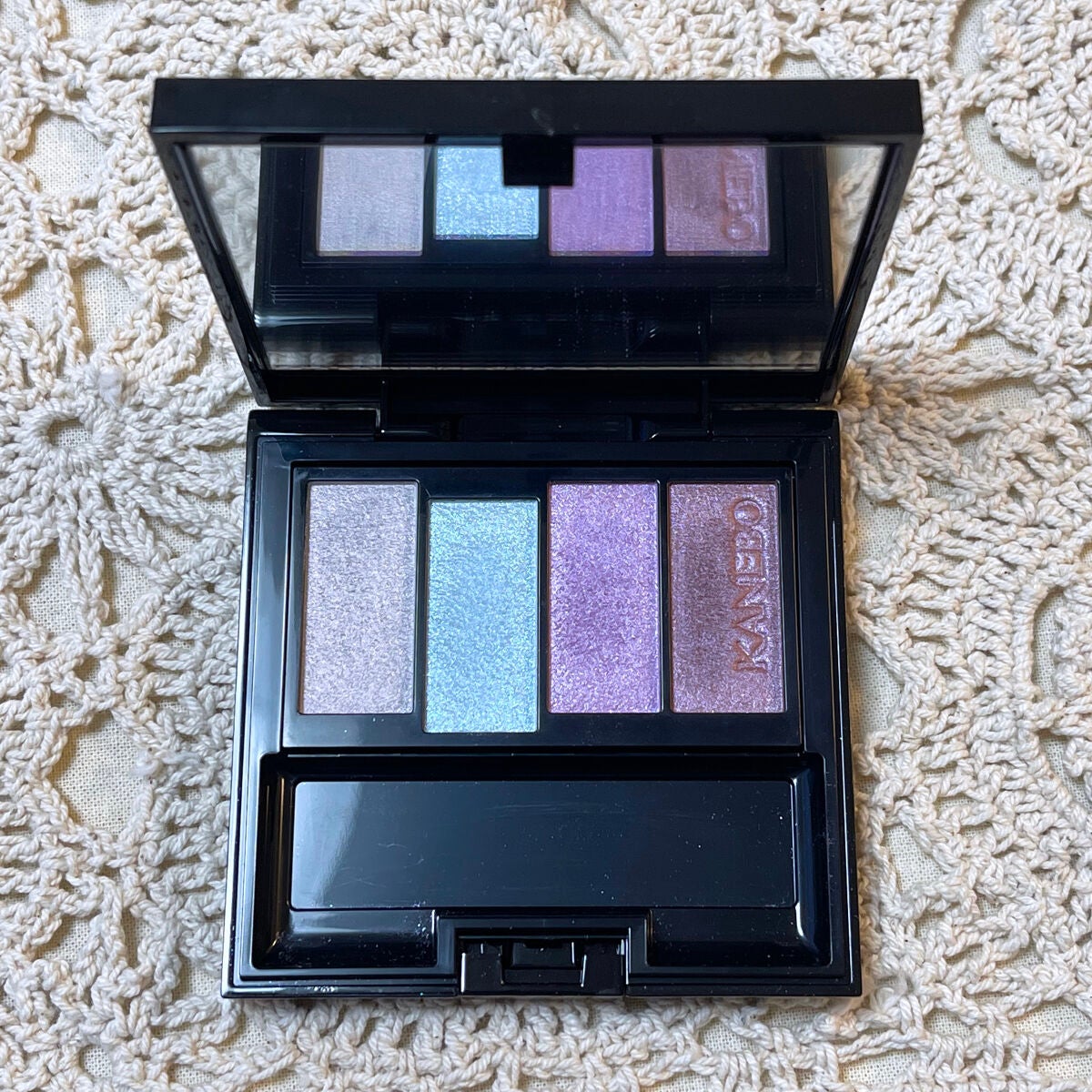 レイヤードカラーズアイシャドウ/KANEBO/アイシャドウパレットを使ったクチコミ(1枚目)